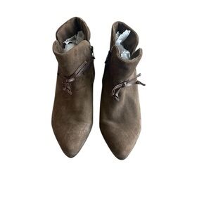 Bussola Brown Taupe Ankle Booties Size 8.5